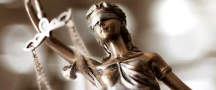 Judicial scale with woman | CNA Insurance